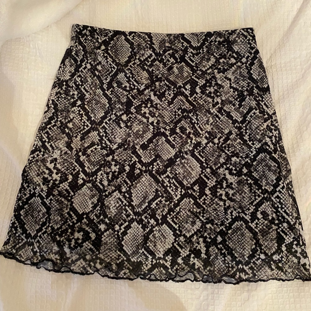 Printed mini skirt